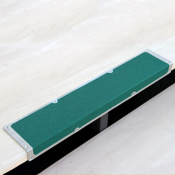 Pantalon de farine profilé de bord antidérapant en aluminium avec revêtement antidérapant m2, vert universel 120x1000x45mm, AKM1UF2