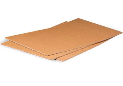 Couche intermédiaire en carton ondulé DENIOS, 2 vagues, dimensions intérieures 1150 x 750 mm, qualité 2.02 BC, lot de 10, 299713