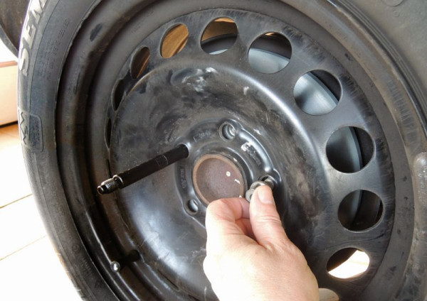 Jeu de boulons de centrage Kunzer , 2 pièces pour montage de roue, 7ZBS02