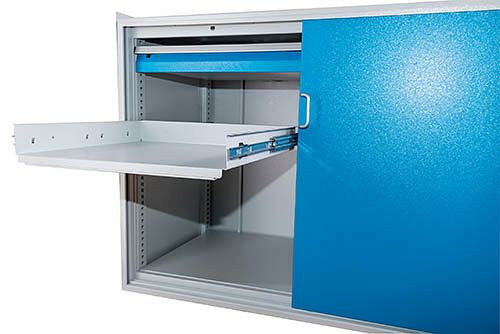Étagère Bedrunka+Hirth, extensible pour armoire à portes coulissantes, extensible à 100%, capacité de charge 100kg, dimensions en mm (LxPxH) : 600 x 615 x 55, 04.200.92V10