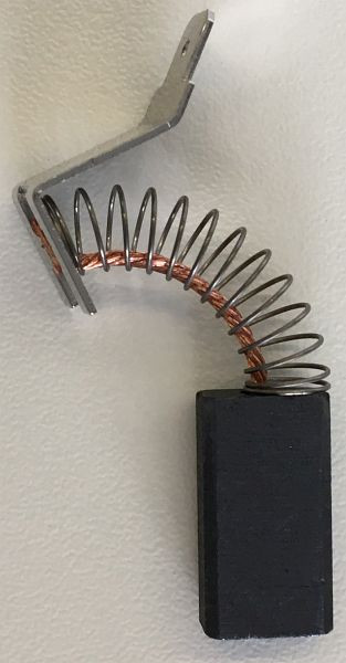 Paire de balais de charbon ELMAG pour scie à ruban portative B124, 9709366