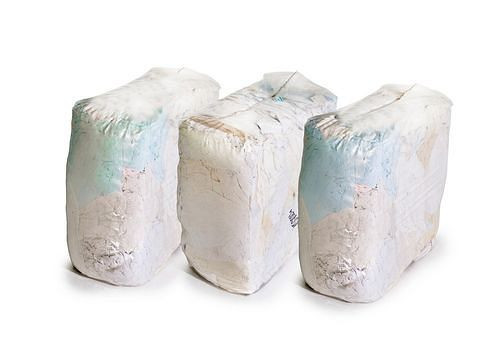 Chiffons de nettoyage DENIOS KB, calicot, tissu léger en coton mélangé, coloré, 3 cubes de presse de 10 kg chacun, UE : 3 pièces, 158-024