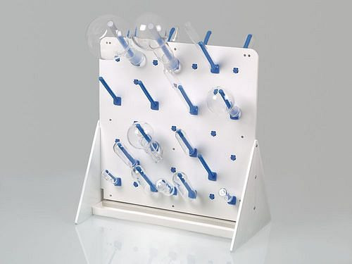 Égouttoir DENIOS pour récipients de laboratoire, avec bac collecteur, 500 x 500 mm, avec support de table, 49 tiges de fixation, 309826