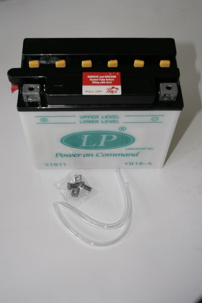 Batterie ELMAG 12 V-18 Ah 'non remplie' pour groupes électrogènes, 9503085