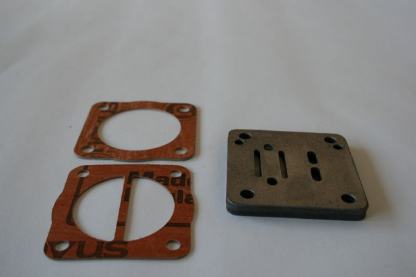 Plaque de soupape ELMAG complète, avec joints pour Turbo 260/Werker 315 (ABAC), VD 32, Pole Position, Montecarlo, 9100071