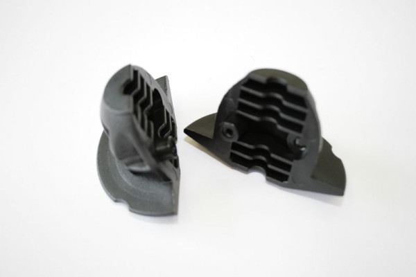 ELMAG Bouchon PVC '6' pour enrouleur de câble 3x1,5 mm² 230 volts (article n° : 42171, 42179, 42186), 9402140