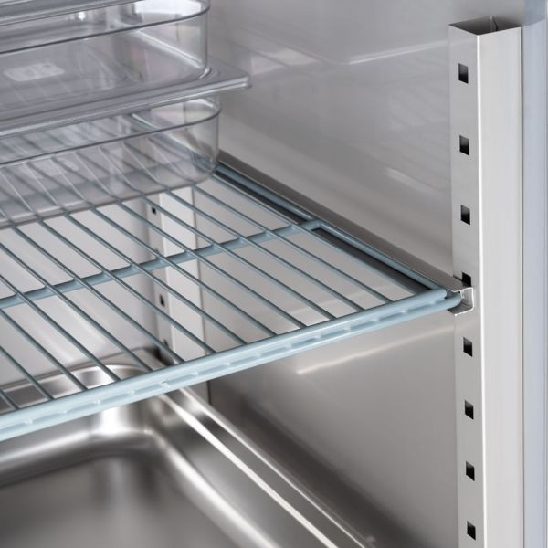 Étagère Stalgast pour réfrigérateurs et congélateurs GN 2/1, KT9918021