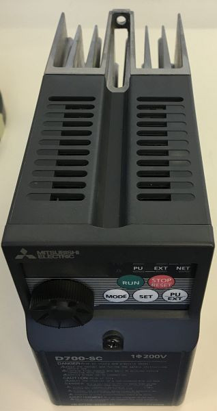 Convertisseur de fréquence ELMAG MITSUBISHI pour cisailles à tôle HGS-A, 9804018