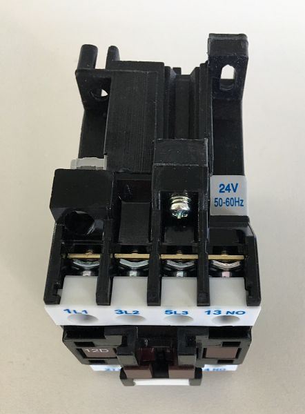 Disjoncteur de protection moteur ELMAG n° 83-5, pour CY 260-2G, 9709603