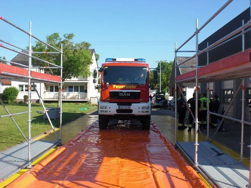 Bac de désinfection mobile DENIOS SOLID en kit complet, avec dosseret en mousse, 5 x 20 m, 301204
