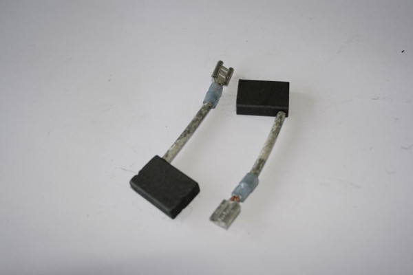 Balais de charbon ELMAG (position 44, 50) pour 'Premium' (Super) et Dry Cutter, 9708716