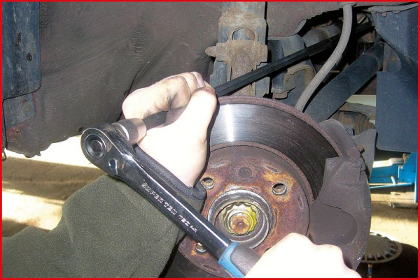 KS Tools Douille d'arbre de transmission 1/2", multi-dents, M10, 150.1725