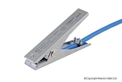Pince de mise à la terre DENIOS inox, charge moyenne, 2 pôles, L 120 mm, largeur d'ouverture 15 mm, ATEX, 206-260