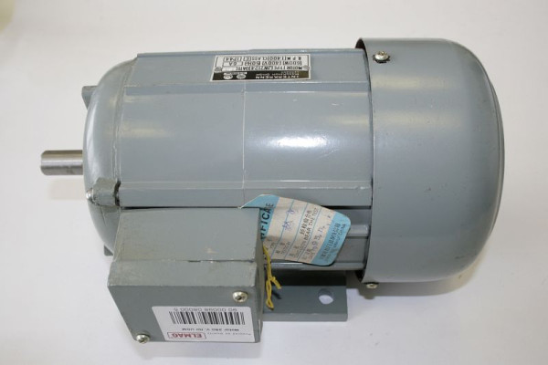 Moteur ELMAG 380 volts pour UDM, 9808000