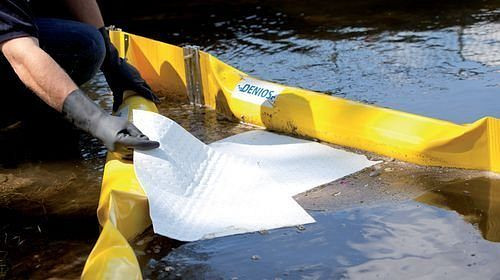 Barrage pétrolier DENSORB ECOLINE 500, 10 m, franc-bord 200 mm, profondeur d'immersion 300 mm, 267-959