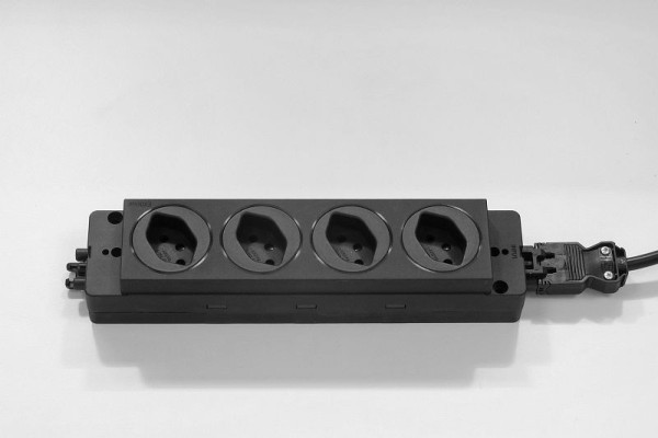 Multiprise Hammerbacher à 4 prises avec câble CH de 5 m, câble de raccordement électrique de 5,0 m, VELSL45CH