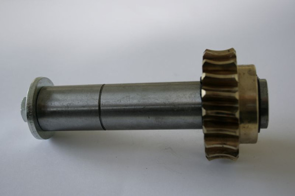 Roue à vis sans fin ELMAG (laiton) avec arbre (N° 116) pour HY 180-4, 9709153