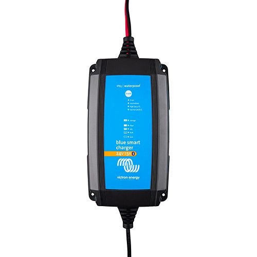 Chargeur de batterie Victron Energy Blue Smart IP65 24/13 V + connexion CC, BPC241331064