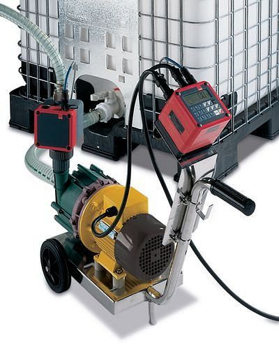 Chariot DENIOS avec compteur sans présélection de volume pour pompe centrifuge à sec, alimenté par batterie, 137-400