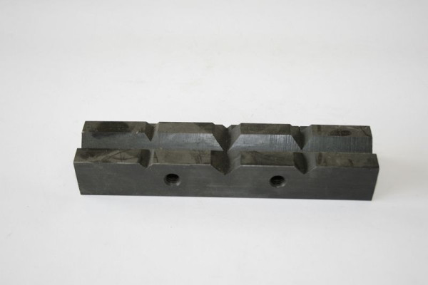 Mors prismatiques de rechange ELMAG pour étau machine 6' / 150 mm, 9106089
