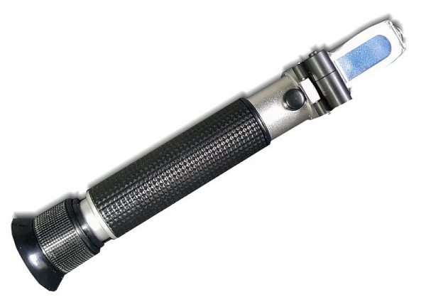 Réfractomètre analogique Hamma avec éclairage LED pour lubrifiants réfrigérants, 2201011