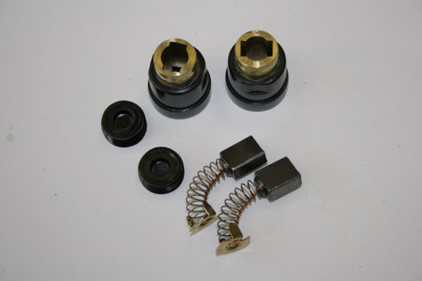 Balais de charbon ELMAG complets avec support pour MiniMix (paire), 9601346