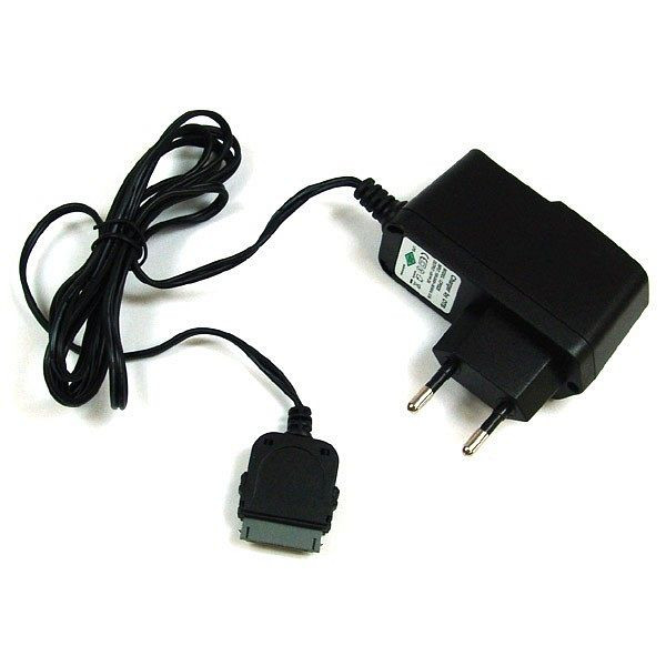 Adaptateur secteur AGI compatible avec APPLE IPHONE 4, 29261
