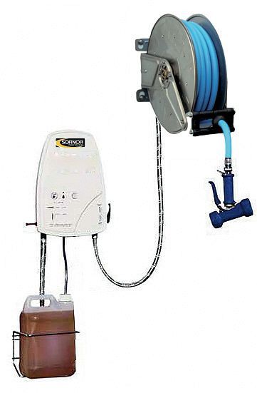 Bloc d'hygiène SOFINOR 1 produit, avec caisson + système enrouleur automatique inox 15 m, CNETC/1F