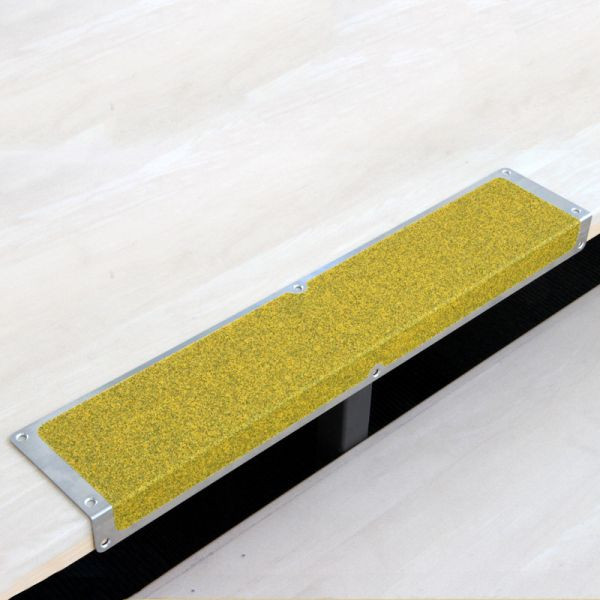 Pantalon de farine profilé de bord antidérapant en aluminium avec revêtement antidérapant m2, Public 46 jaune 120x635x45mm, AKM9GF1