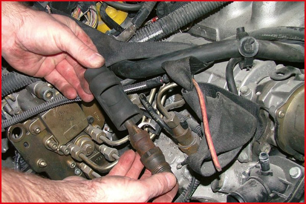 KS Tools Douille d'injecteur diesel 1/2" 12 points, 28 mm, 455.0031
