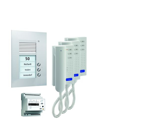 Système de commande de porte audio TCS : pack UP pour 3 unités résidentielles, avec poste extérieur PUK 3 boutons de sonnerie, 3x interphones ISH3030, unité de commande BVS20, PPU03-EN / 02