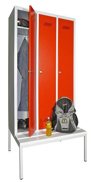 Armoire Pavoy avec banquette 2150/500/900, 3 compartiments, fermeture par rotation, largeur de compartiment 300, bandes PVC, 60212-313-032-204910