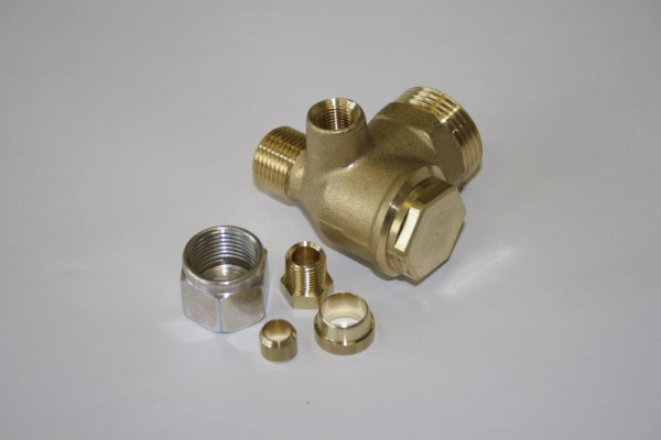 ELMAG clapet anti-retour chaudière : AG 3/4', ligne : AG 3/8' avec bague coupante + écrou pour EUROAIR 300 D+W, 310 W, 330 D, 9100246