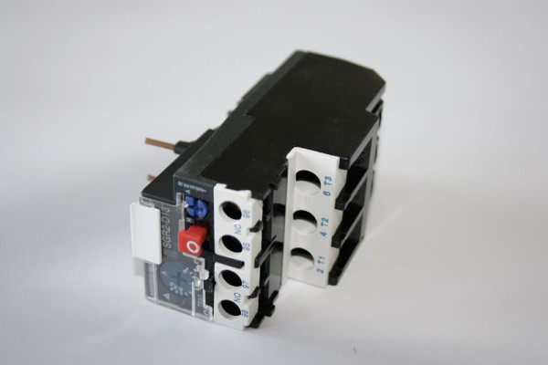 Relais de protection moteur ELMAG FR1 (5, 5-8A.) pour tous les MKS (construits à partir de 2002), 9708409