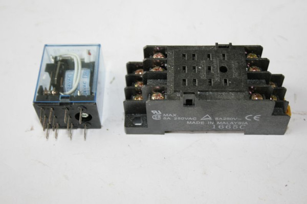 Relais ELMAG complet avec base, pour GBM 4/40 + 4/50 SGA, 9802290