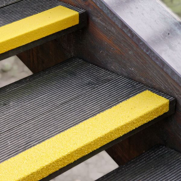 Pantalon de farine profil de bord d'escalier antidérapant GRP jaune moyen 70x1000x30mm, GTMG0701000