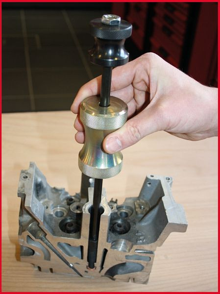 Extracteur de bague d'étanchéité d'injecteur KS Tools avec poids d'impact, 152.1183