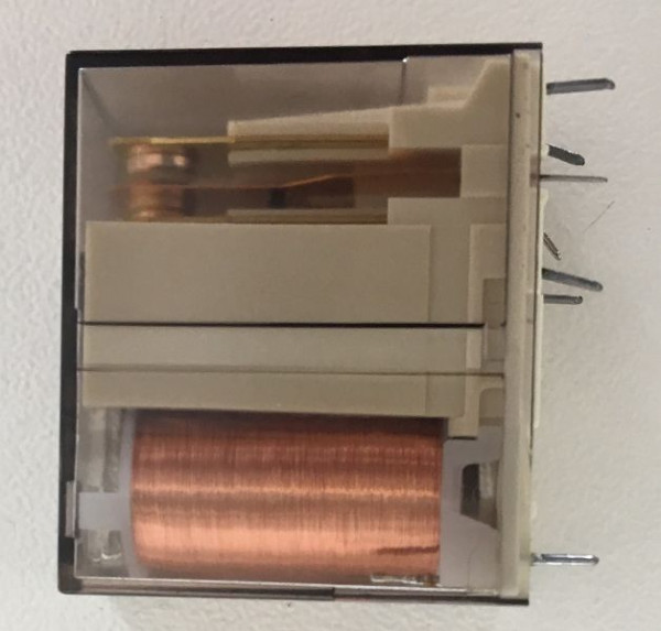Relais ELMAG 48 volts, 16 A pour inverseur de soudage S 1400/1600, 9505436