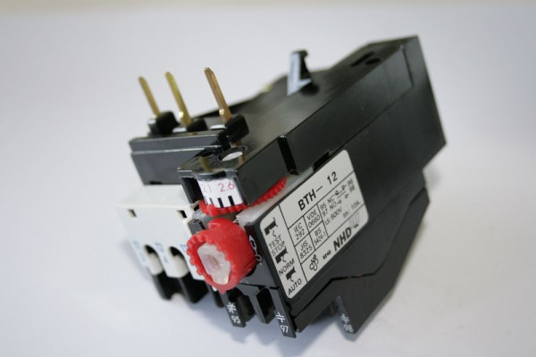 Relais de protection moteur ELMAG 1,6-2-6 A, (BTH-12) pour HY 180-4 'CE', 9709150
