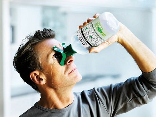 Flacon douche oculaire DENIOS DUO avec 500 ml de solution saline à 0,9 % (chlorure de sodium), UE : 0,5 litre, 243-632