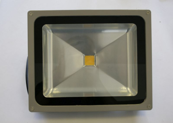Spot LED ELMAG 50 watts IP 65 graphite ou gris (à sélectionner lors de la commande) angle d'éclairage 120° blanc chaud, 9503557